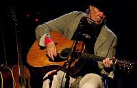 Click image for larger version

Name:	la-et-ms-neil-young-solo-acoustic-dolby-theatr-001.jpg
Views:	481
Size:	66.5 KB
ID:	6818